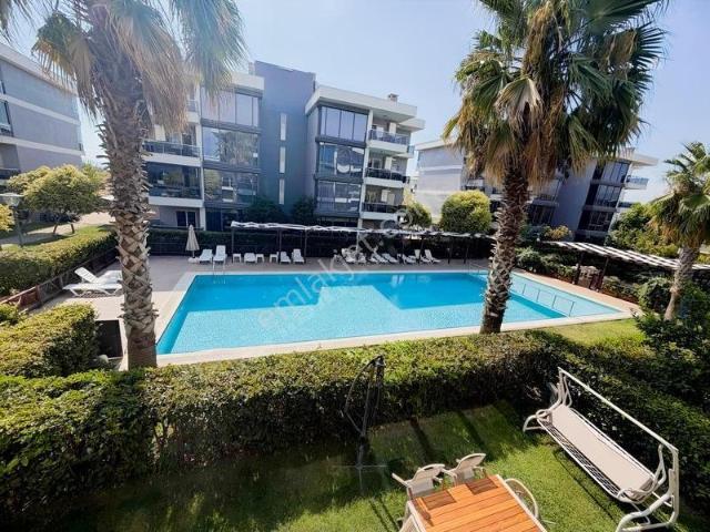 Cüneytbey Mahallesi, Menderes içerisinde kiralık mülk