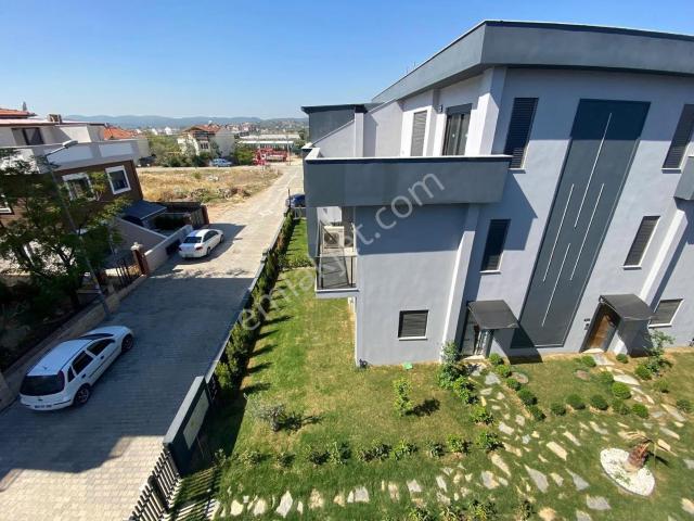 Menderes, İzmir içerisinde kiralık Villa
