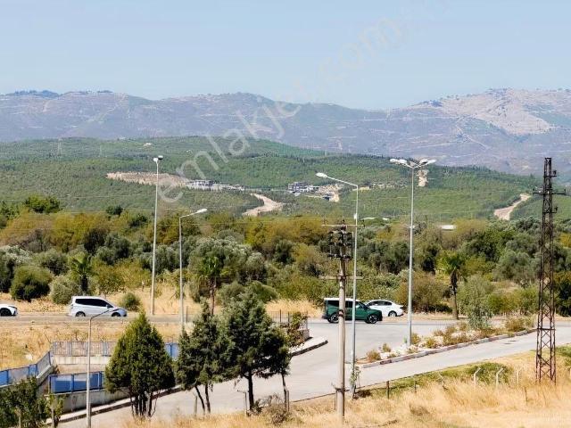 Menderes, İzmir içerisinde kiralık mülk