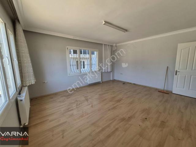 Menderes, İzmir içerisinde kiralık mülk