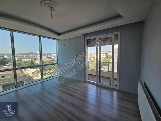 Menderes, İzmir içerisinde kiralık mülk