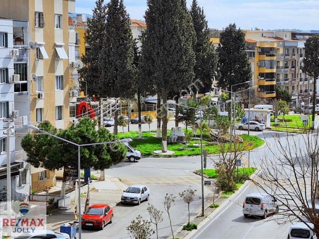 Buca, İzmir içerisinde satılık mülk