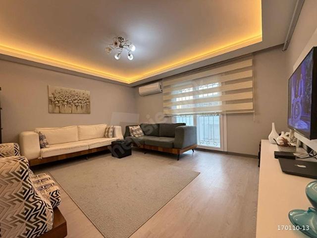 Buca, İzmir içerisinde satılık mülk