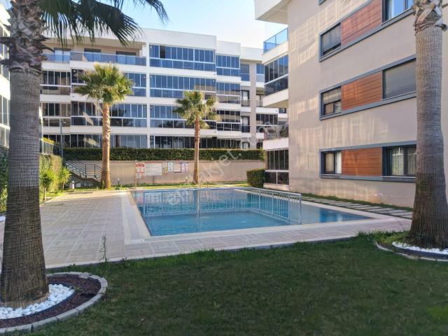 Menderes, İzmir içerisinde kiralık mülk