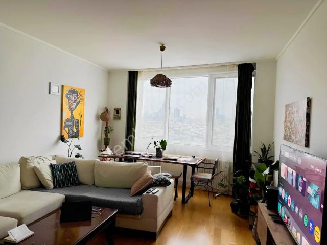 Merdivenköy Mahallesi, Kadıköy içerisinde kiralık mülk