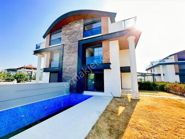 Menderes, İzmir içerisinde satılık Villa