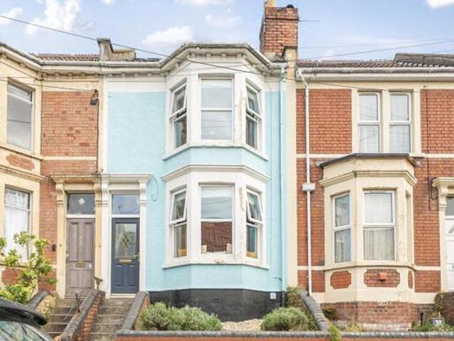House for sale in Feckenham, City Of Bristol