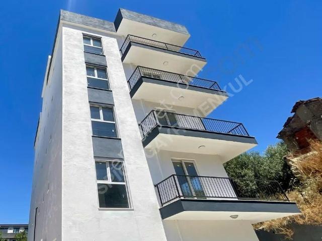 Menemen, İzmir içerisinde satılık mülk