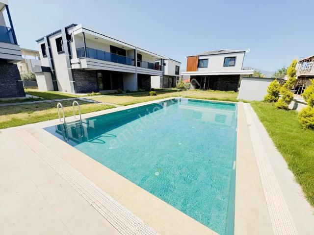 Menemen, İzmir içerisinde kiralık Villa