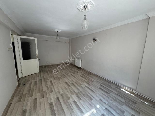 Menemen, İzmir içerisinde kiralık mülk