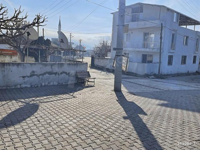 Menemen, İzmir içerisinde satılık mülk