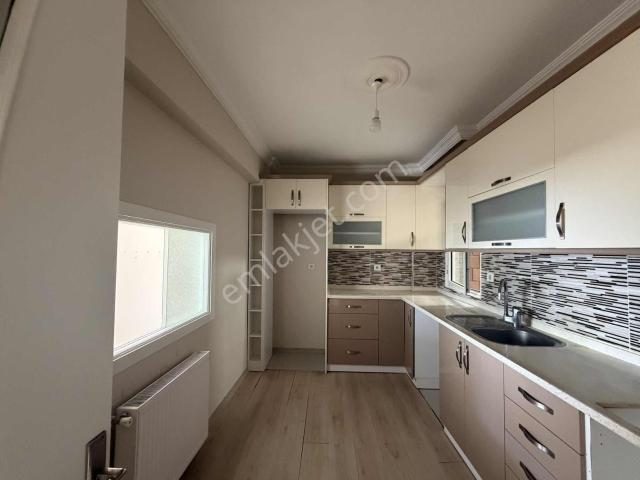 Menemen, İzmir içerisinde kiralık mülk