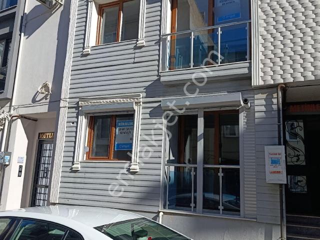 Menemen, İzmir içerisinde kiralık mülk
