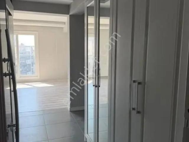 Menemen, İzmir içerisinde kiralık mülk