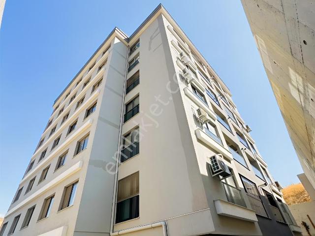 Menemen, İzmir içerisinde satılık mülk