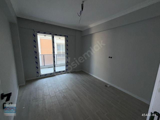 Menemen, İzmir içerisinde satılık mülk