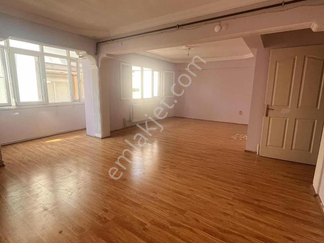 Menemen, İzmir içerisinde kiralık mülk