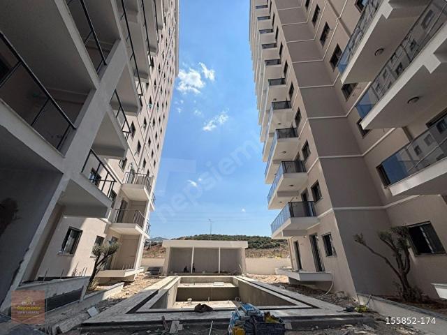 Menemen, İzmir içerisinde satılık mülk