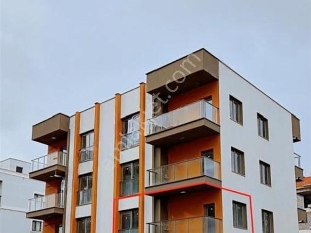Menemen, İzmir içerisinde satılık mülk