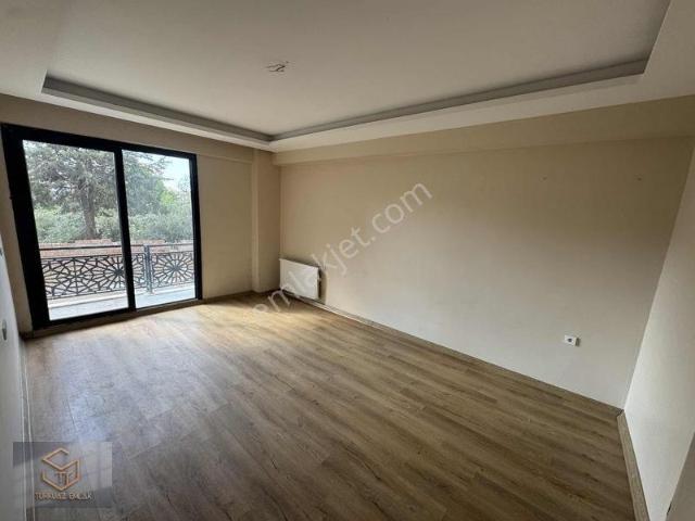 Menemen içerisinde kiralık mülk