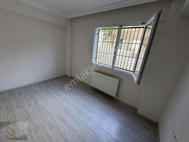 Menemen, İzmir içerisinde satılık mülk