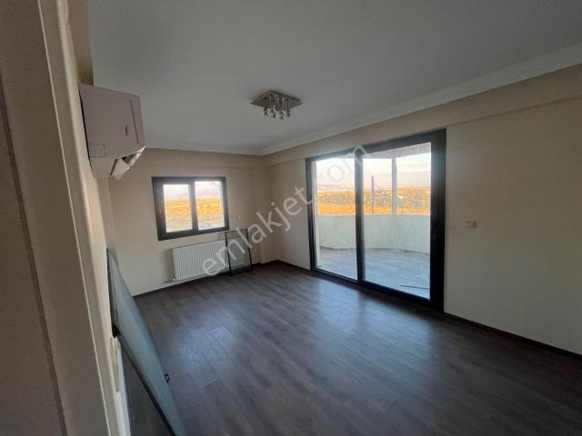 Menemen, İzmir içerisinde kiralık Villa