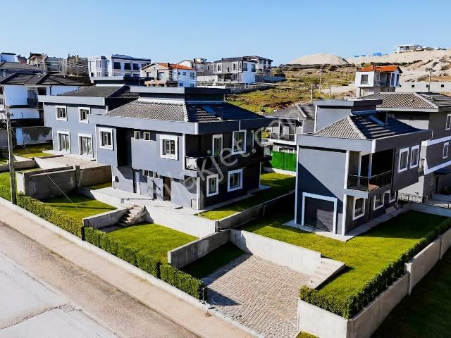 Menemen, İzmir içerisinde satılık Villa