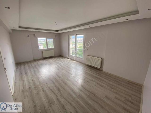 Menemen, İzmir içerisinde kiralık mülk