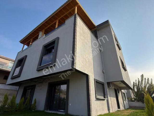 Menemen, İzmir içerisinde satılık Villa