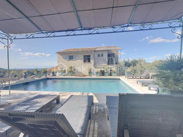 Maison vente à Apt, Ménerbes