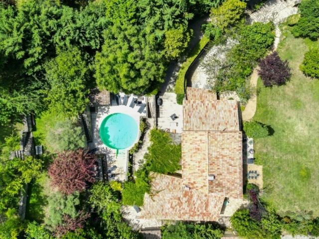Maison vente à Apt, Ménerbes