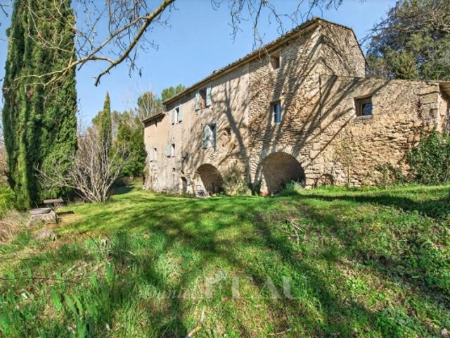 Maison vente à Apt, Ménerbes