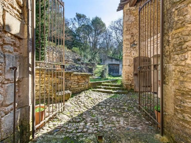 Maison vente à Apt, Ménerbes