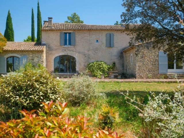 Maison vente à Apt, Ménerbes