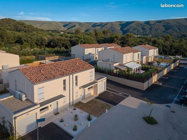 Maison vente à Apt, Ménerbes