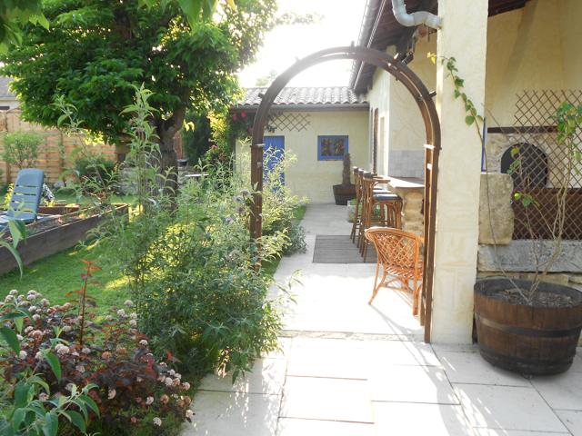 Maison vente à Périgueux, Ménesplet