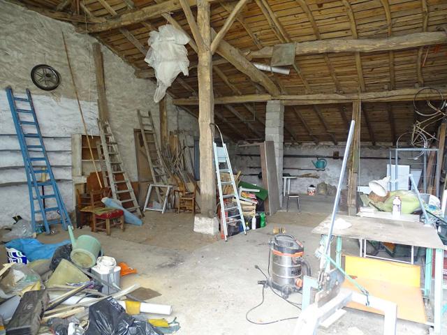 Garage vente à Ménesplet, Dordogne