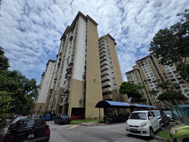 Flat for sale in Country Heights Damansara, Kuala Lumpur