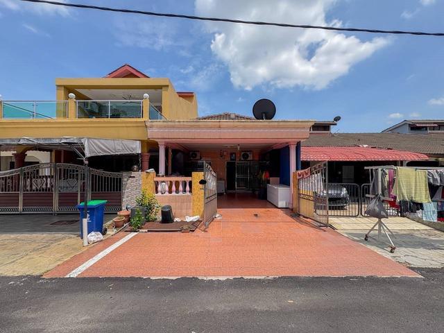Terraced House for sale in Petaling, Subang Jaya