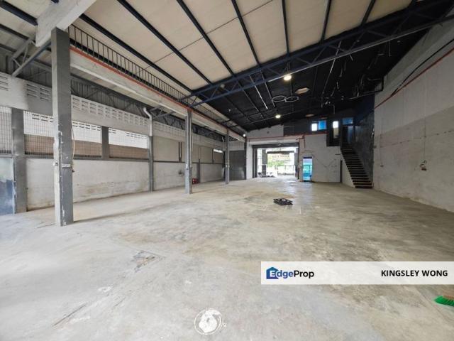 Warehouse for rent in Perak