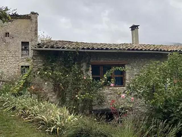 Maison vente à Les Tonnons, Menglon