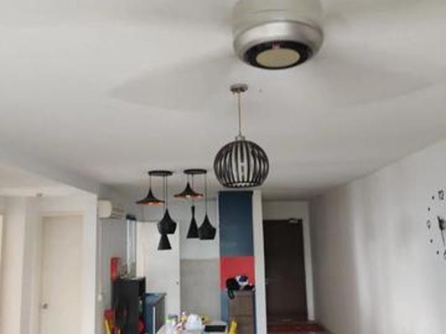 Condominium for sale in Bandar Menjalara