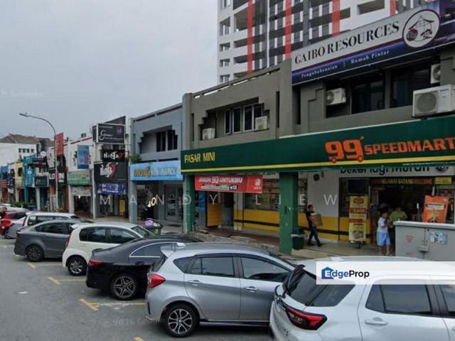 Shop for rent in Bandar Menjalara