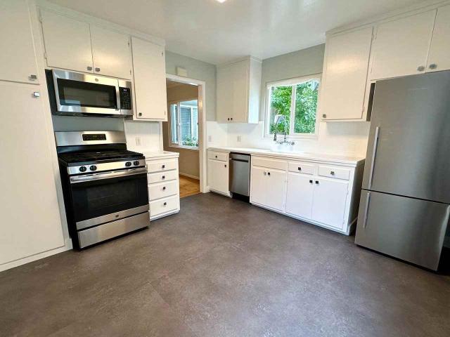 Apartment for rent in San Mateo, California