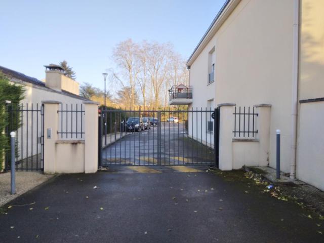 Garage location à Évry, Mennecy