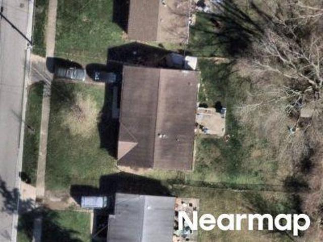 House for sale in Roselawn, Ohio