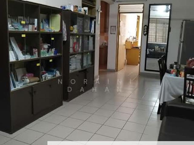 Condominium for sale in Petaling, Damansara Damai