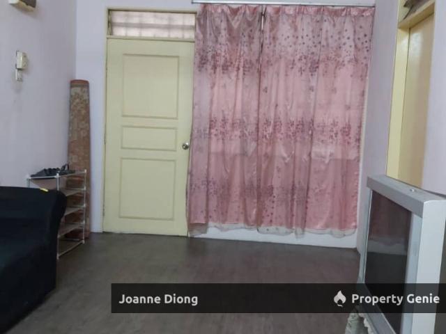 Apartment for sale in Petaling, Damansara Damai