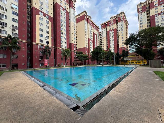 Apartment for sale in Petaling, Damansara Damai