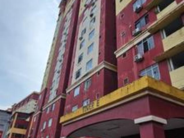 Apartment for sale in Petaling, Damansara Damai